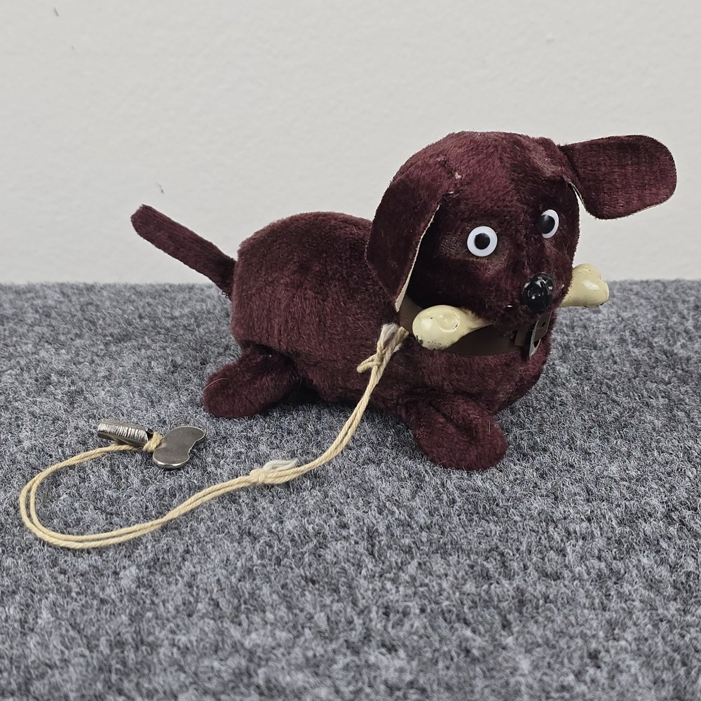 Vintage Wind Up Toy Dog Redish Brown 5" Long x 3 1/2 Tall with Key Working Japan